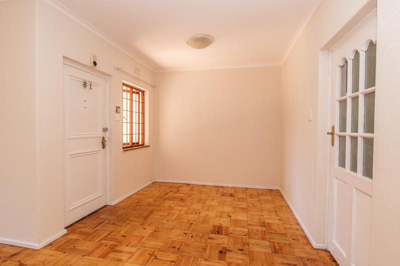 3 Bedroom Property for Sale in Meadowridge Western Cape